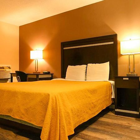 Rensselaer Capital Inn And Suites מראה חיצוני תמונה