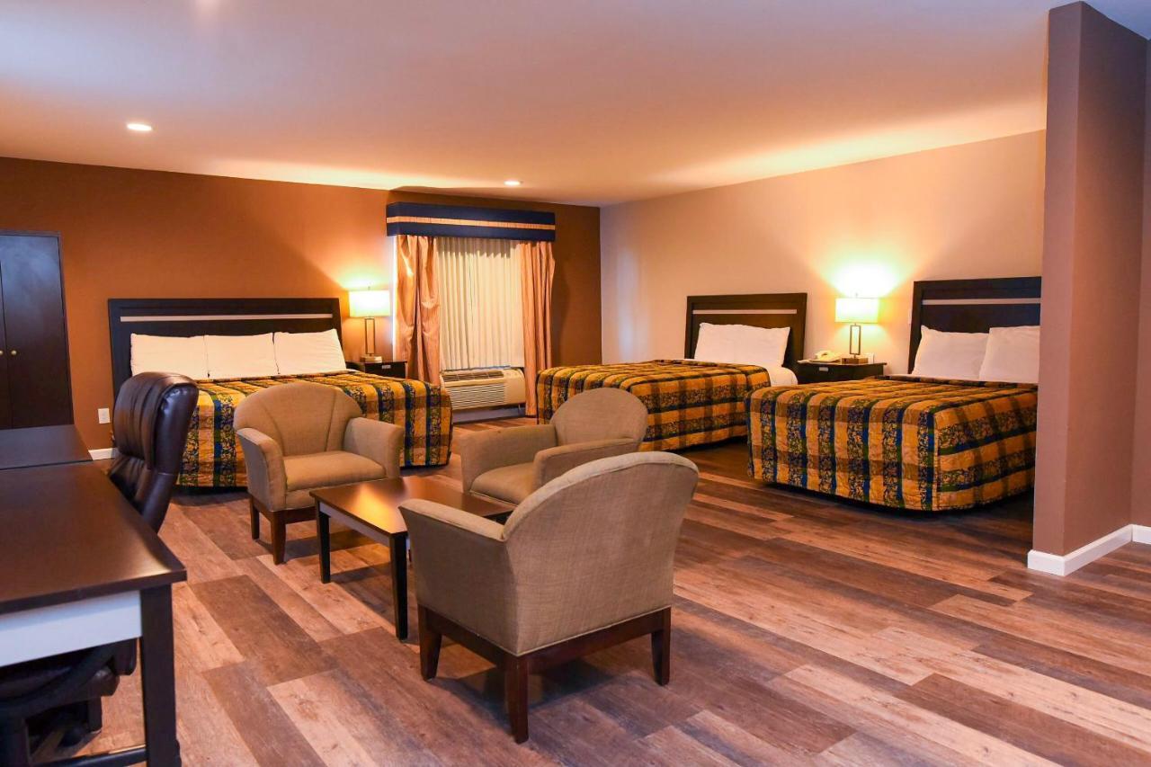 Rensselaer Capital Inn And Suites מראה חיצוני תמונה