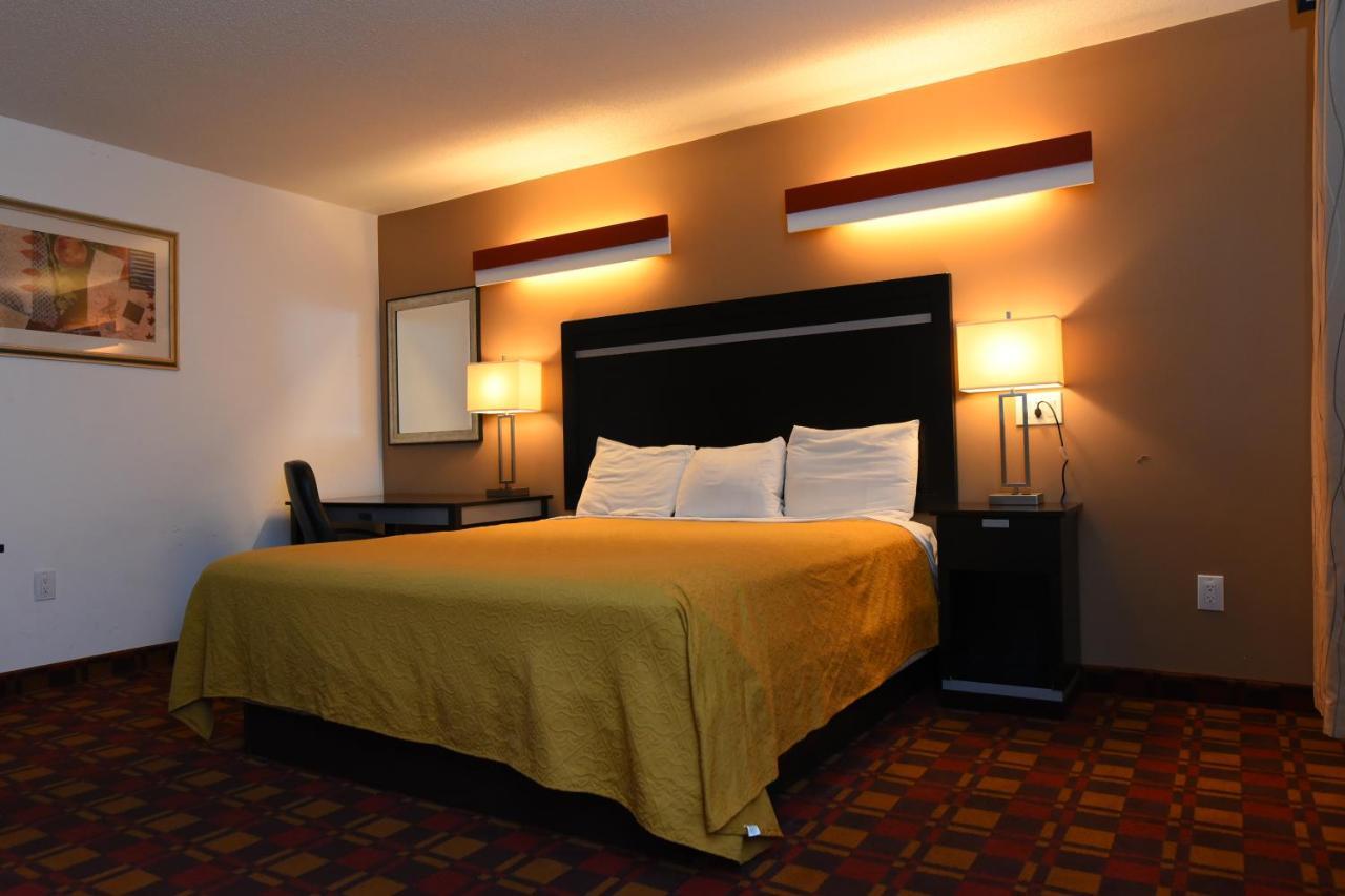 Rensselaer Capital Inn And Suites מראה חיצוני תמונה